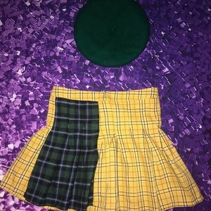 Beret & Pleated Plaid Skirt